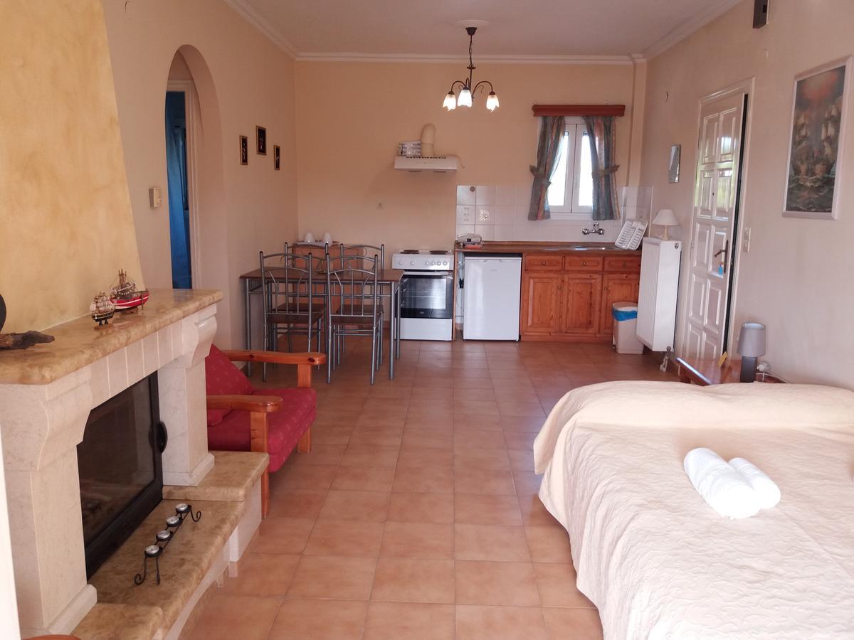 Athineos Apartments Koméno Kültér fotó