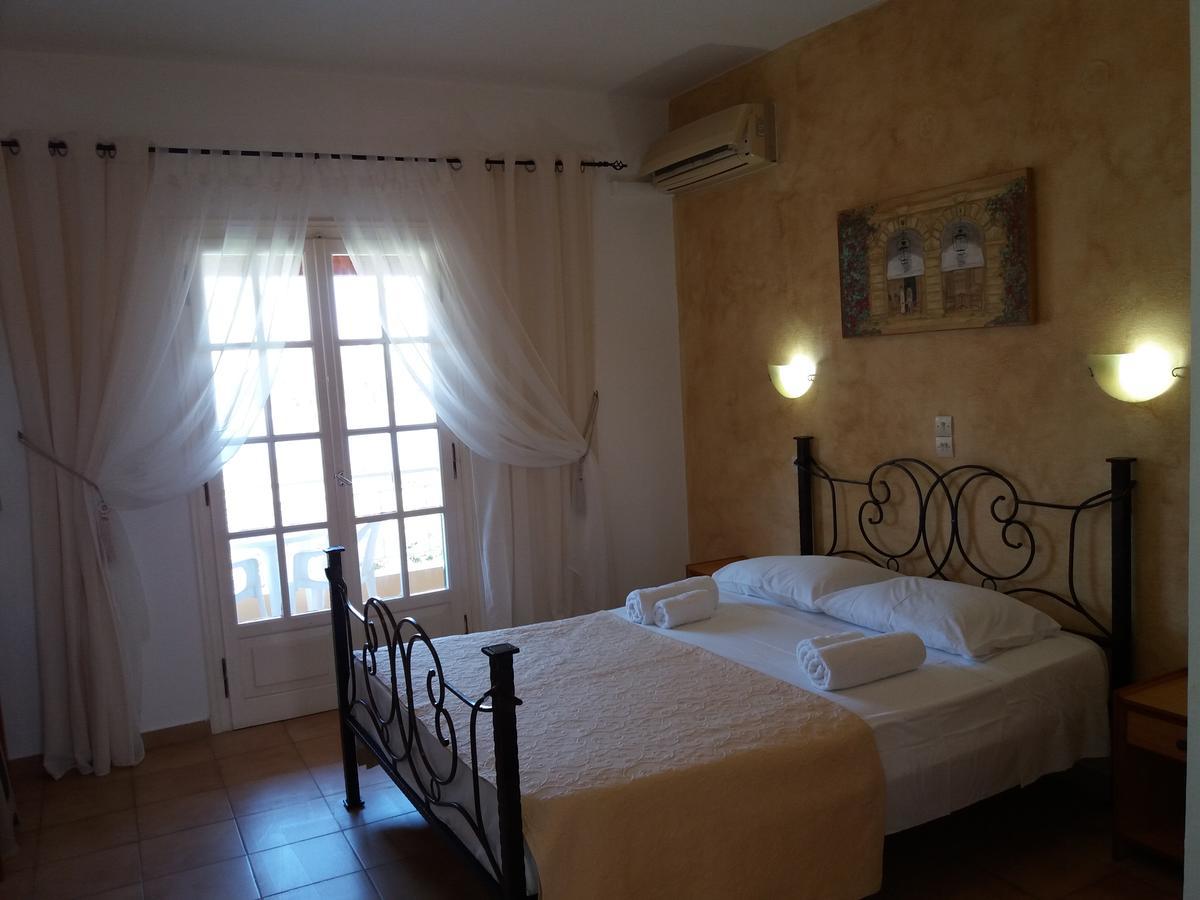 Athineos Apartments Koméno Kültér fotó