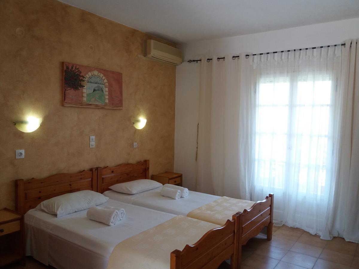 Athineos Apartments Koméno Kültér fotó